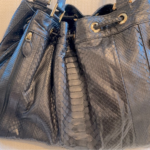 Eileen Kramer Genuine Python Black Shoulder Bag Hobo Purse With Gold Hardware - Picture 2 of 12